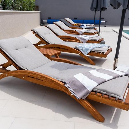Luxury Apartment Lorena - Private Heated Pool - Jesenice  Eksteriør bilde