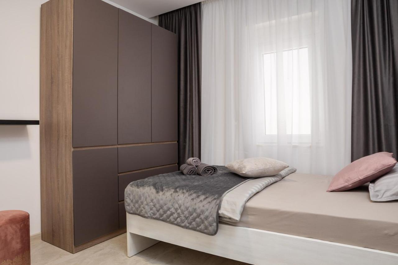Luxury Apartment Lorena - Private Heated Pool - Jesenice  Eksteriør bilde