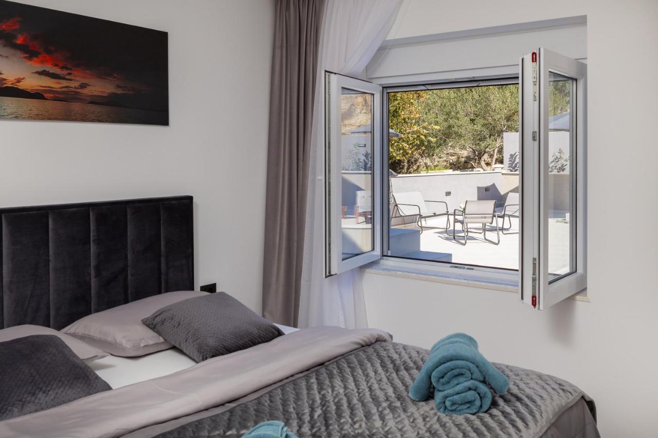 Luxury Apartment Lorena - Private Heated Pool - Jesenice  Eksteriør bilde