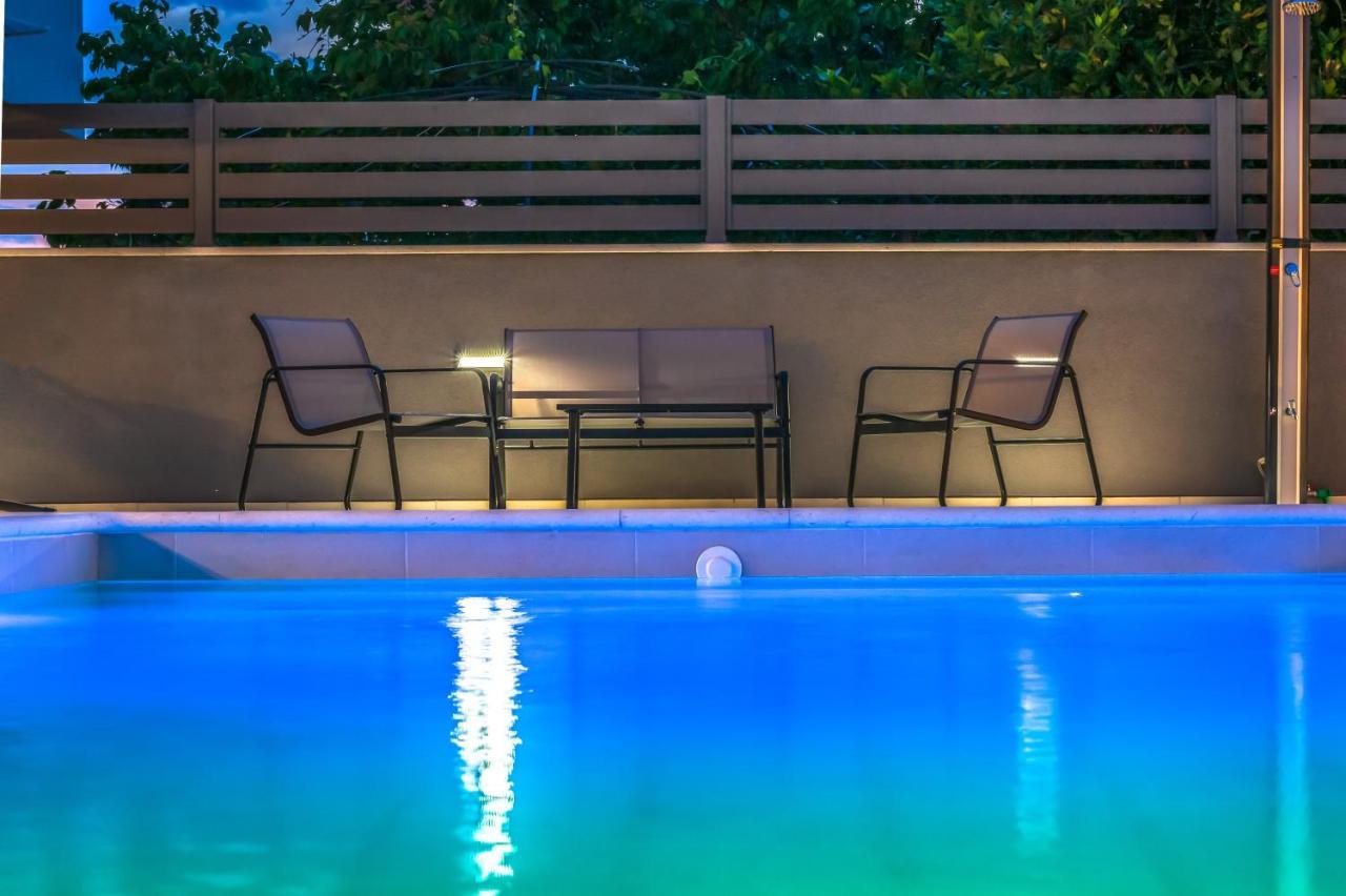 Luxury Apartment Lorena - Private Heated Pool - Jesenice  Eksteriør bilde